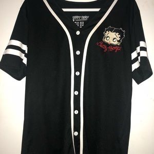 It’s Betty Boop shirt